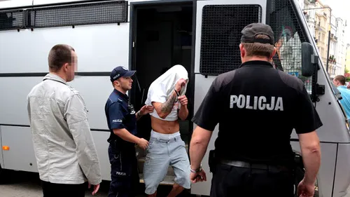 Euro-2012: Poliția poloneză a arestat 515 persoane, între care și trei români
