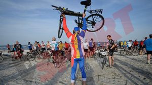 "Cu bicicleta la mare", ediția a șasea!** FOTO La mare, la pedale! Peste 80% dintre participanți au trecut linia de sosire!