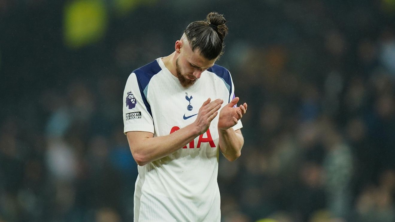 Radu Drăgușin, final de sezon de infarct. A intrat în minutul 90 și Tottenham s-a salvat de la retrogradare