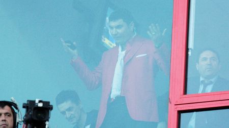 Borcea, inamicul nr. 1 al steliștilor!** "L-aș strânge de gât pentru ce face!"