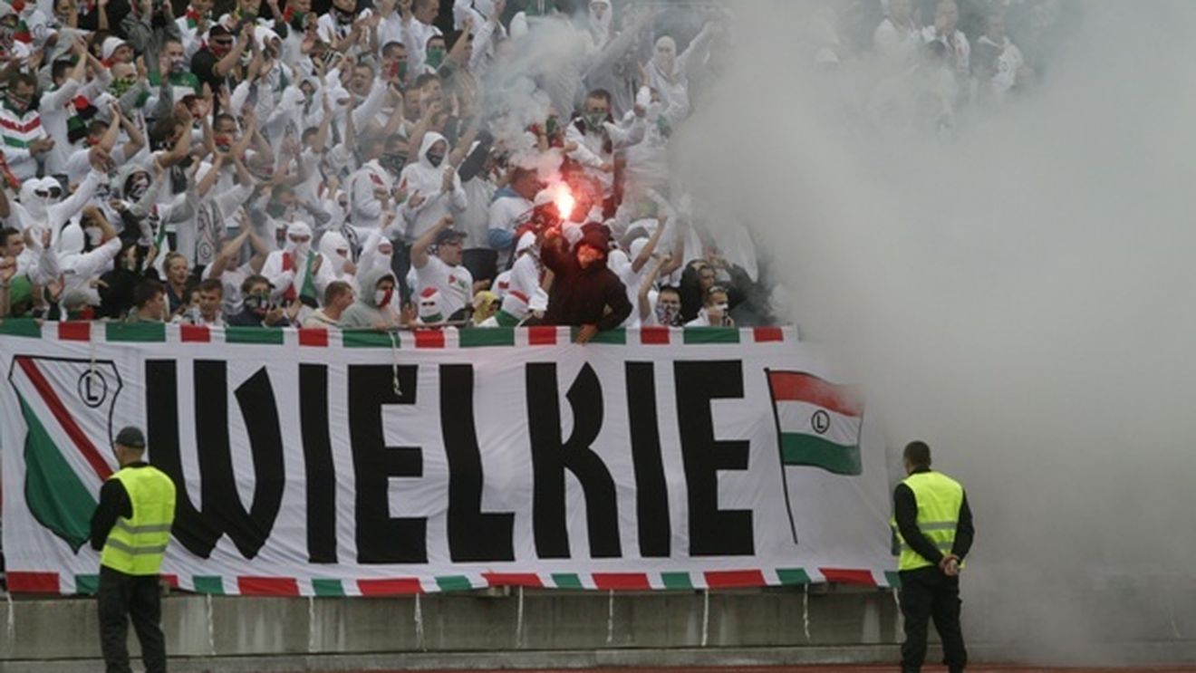 Au făcut show pe National Arena, acum s-au dat în spectacol în Letonia!** Violențe și 16 arestări în EL: "E răul cel mai mic la care ne așteptam" VIDEO