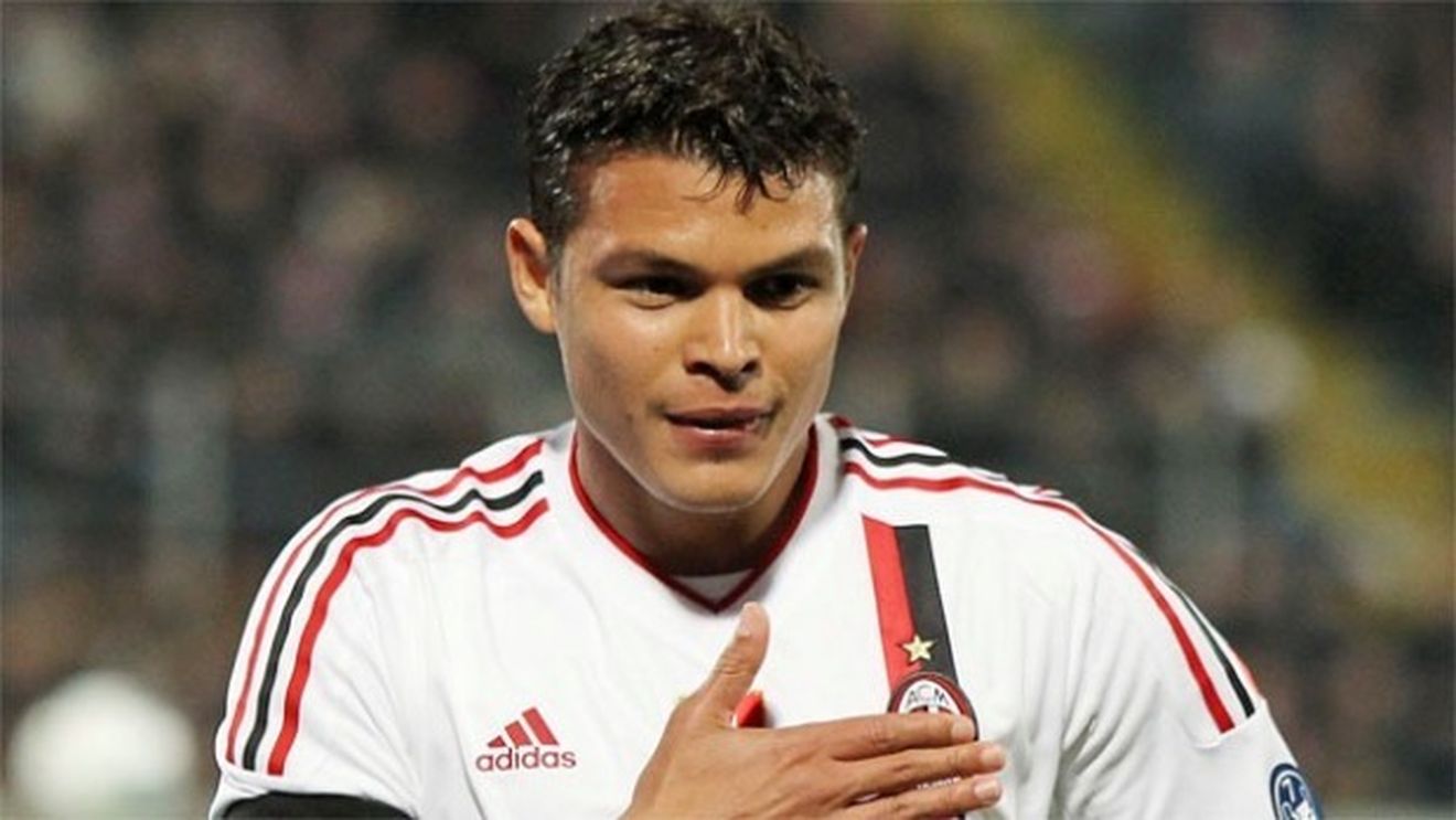 Milan spune pas ofertei fabuloase pentru Silva:** 40 mil.â‚¬ și 10 milioane bonus pentru jucător! Brazilianul și-a prelungit contractul cu "Diavolul"