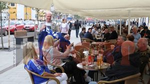 Fanii lui Chelsea nu l-au uitat pe Dan Petrescu