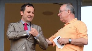 "Negoiță trebuia să-și vândă și chiloții ca să țină Dinamo în Europa". Interviu spumos cu Ioan Sdrobiș, omul care l-a descoperit pe Grigore, jucător ce a adus un milion de euro în conturile clubului