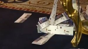 The Guardian scrie despre umilința la care au fost supuse gloriile Stelei de Becali:** "Vreți bilete? Luați-le de aici!"