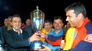 Omul care e hotărât să fie antrenor la FCSB chiar și cu Gigi Becali patron: „Aș putea gestiona această relație în stilul Cosmin Olăroiu”. EXCLUSIV