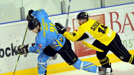 Corona Brașov a câștigat primul meci al finalei cu HC Miercurea Ciuc