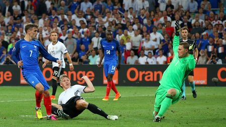 LIVE BLOG | Portugalia - Franța e marea finală de la EURO 2016! Griezmann a sclipit în semifinala cu Germania, scor 2-0, și e golgheterul turneului final
