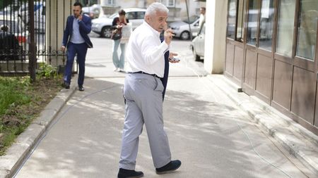 „Eşti un nebun, du-te la secretară”. Preşedintele Barcelonei a negociat cu Giovanni Becali transferul căpitanului român