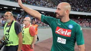 Pepe Reina și doi foști jucători de la Napoli ar avea legături cu mafia! "Vacanțe și alte favoruri..."