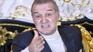 Un club din Anglia, lovitură pentru Gigi Becali! Îi fură jucătorul latifundiarului din Pipera