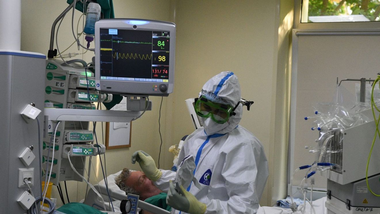 Un expert al OMS aruncă bomba! Un procent uriaș din populația lumii a luat deja COVID