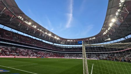 Ce gafă! Ce au putut să scrie turcii pe tabelă înainte de meciul cu România