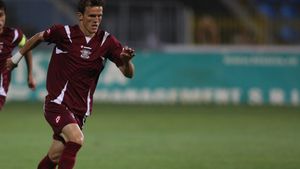 Lazăr: "Suntem în formă și ar trebui să batem Craiova"