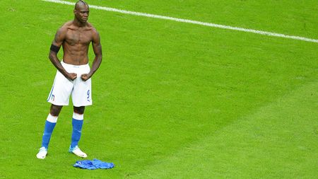 FOTO Balotelli a fost în PROBE la Barcelona!** Motivul pentru care nu a rămas să joace alături de Messi