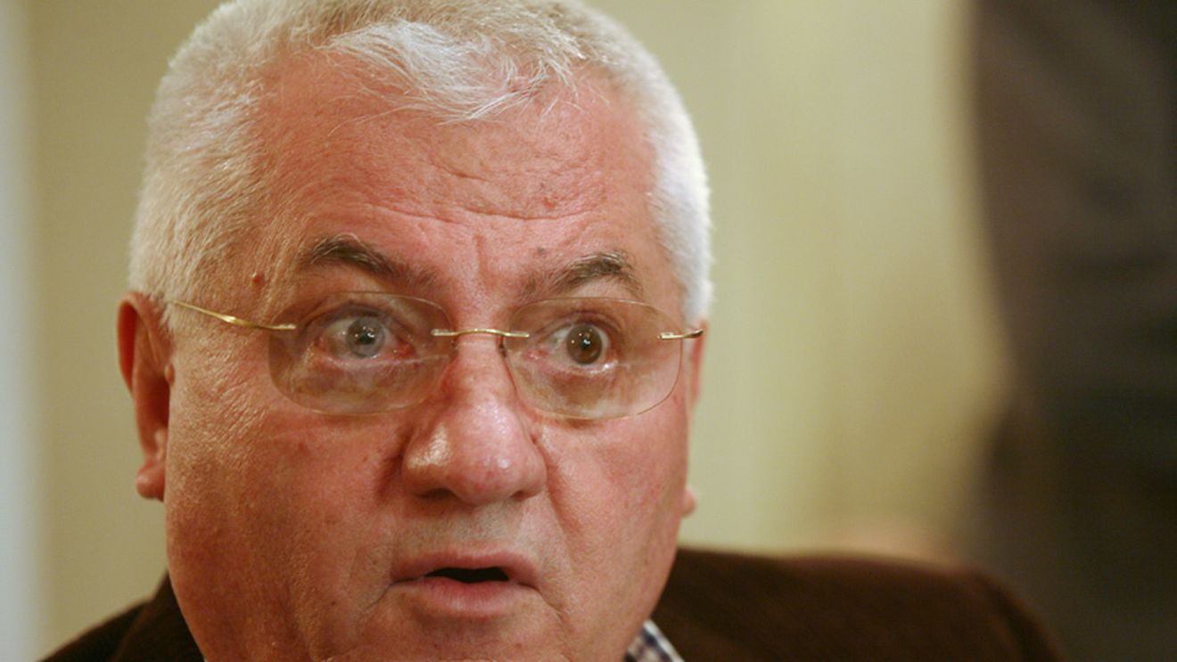 Dragomir: "Jucătorii Stelei n-au valoare! Au venit de la echipe retrogradate"** De ce nu va lua Ilie Stan titlul