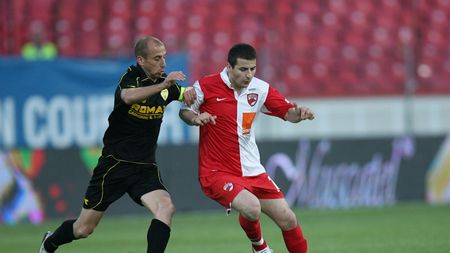 Bombe pentru Ligă!**