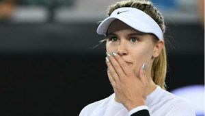 "I-ați văzut picioarele?" Eugenie Bouchard a făcut spectacol înaintea duelului cu Simona Halep, de la Dubai