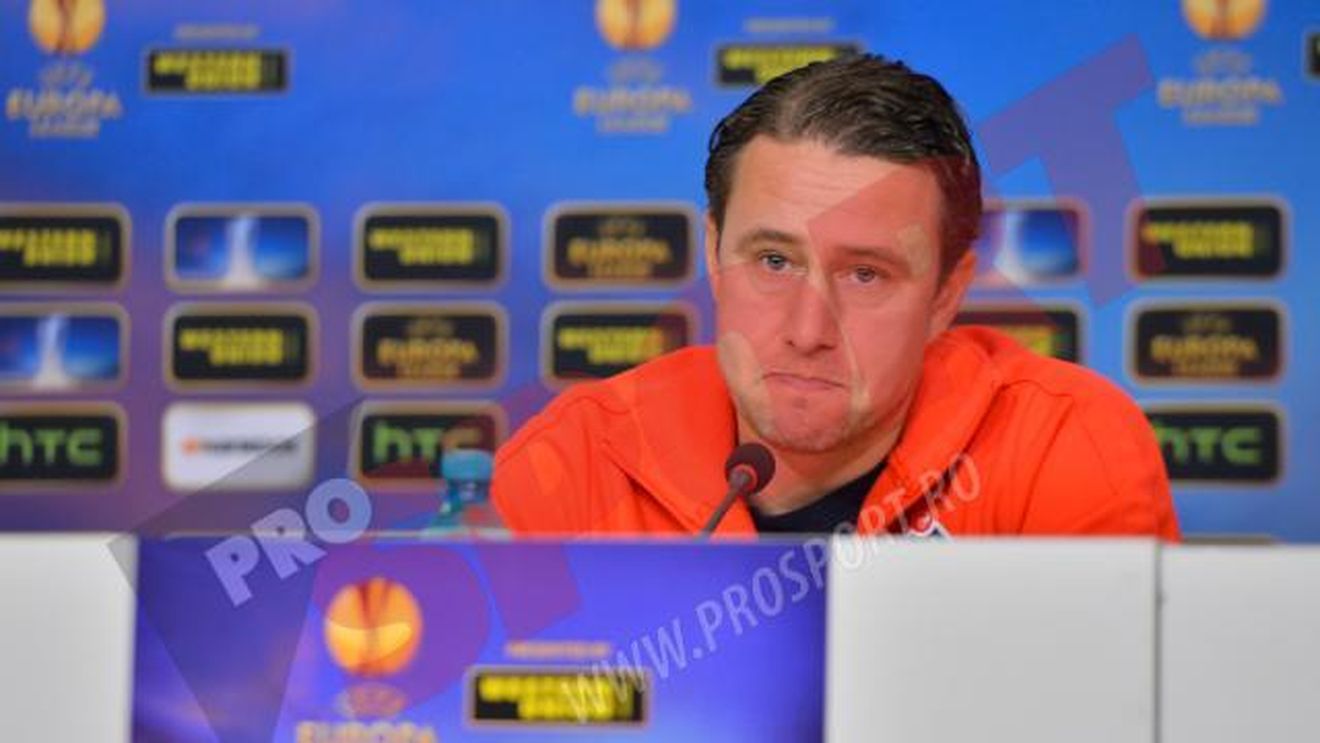 Reghe:** "Sunt mândru când stadionul se umple meci de meci și de elevii mei! Calificarea se va juca la Londra"