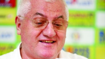 Mitică face liga mică!** Din 2013-2014 am putea avea 16 echipe în Liga 1