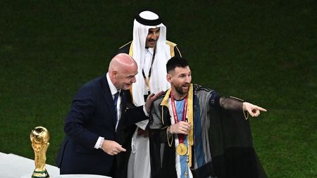 Andres Iniesta îl ridică în slăvi pe Lionel Messi: „E cel mai bun, cu sau fără asta!”