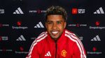 Manchester United a oficializat transferul de 50.000.000 de lire sterline al brazilianului Santos, de la rivala Chelsea
