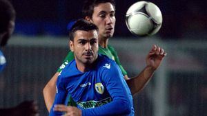 Marian Cristescu a semnat cu Astra: "Dinu 'Vamă' și Isăilă m-au convins"