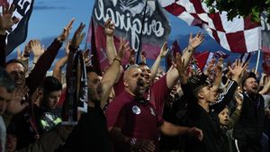 Fanii Rapidului iau cu asalt Arena Națională! Câți spectatori sunt așteptați la partida cu Chindia. „Probabil că se vor epuiza biletele!”