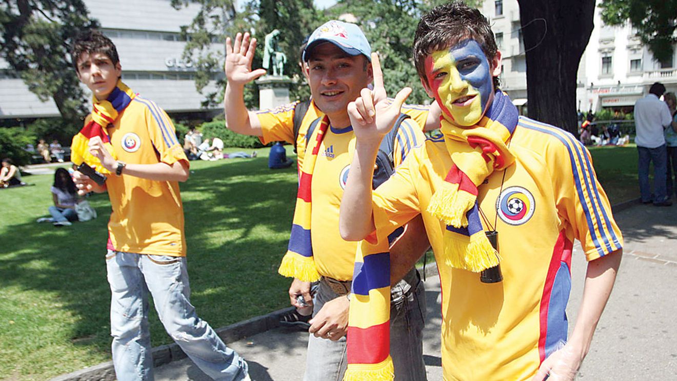 Fanii români îi rivalizează pe cei nemți