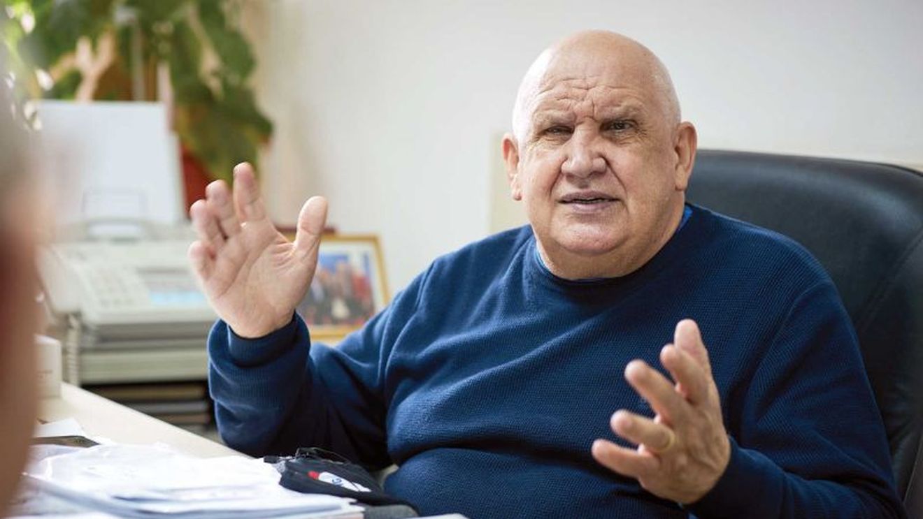 Alexandru Hălăucă nu termină războiul cu ministrul Carol Eduard Novak: „A făcut abuz de serviciu și la nivel internațional" | SPECIAL