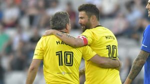 Un fotbalist român impresionează în Italia. Puștiul a fost introdus în stil de mare jucător: „La fel ca Mutu și Hagi”