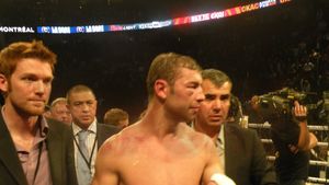 VIDEO/ Bute: "Am făcut o mare greșeală în ultima repriză" / Andrade: "Eu am câștigat, l-am făcut KO pe Bute"