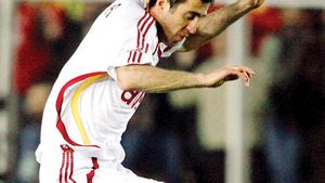 Hakan Sukur: "Braga și CFR nu au echipe mai bune decât Galata!"