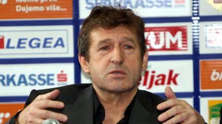 Susic a anunțat lotul pentru meciul cu România!** Cu cine se vor lupta Mutu&co pentru un loc la EURO 2012