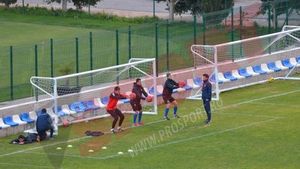 Becali pregătește o lovitură: patru milioane pot intra în conturile Stelei!** Dubla cu Ajax, ultimele meciuri pentru un stelist? "Nu trebuie să rateze ocazia asta"