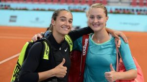 Kristina Mladenovic, Caroline Garcia și Benoit Paire au fost suspendați de Federația Franceză de Tenis