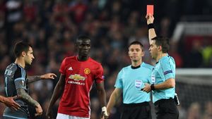 Hațegan l-a enervat pe Mourinho.  United merge în finală, dar fără unul dintre cei mai buni jucători din acest sezon. Decizia contestată de portughez: "A fost naiv!"