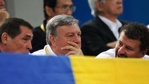 FRF ia atitudine! **"Îi vom rezilia contractul lui Voicu! Ne delimităm de faptele lui!"