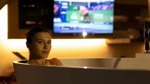 Diana Bulimar, în costum de baie. Cum arată fosta gimnastă campioană la 30 de ani