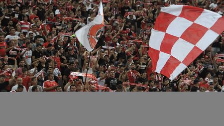 Ultrașii din PCH au avut "războiul" lor. Mesajele transmise Jandarmeriei, după evenimentele reprobabile din Piața Victoriei