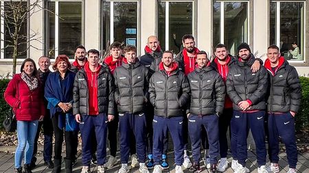 Ne-am luat revanșa cu Luxemburg! Victorie clară pentru „vulturi”