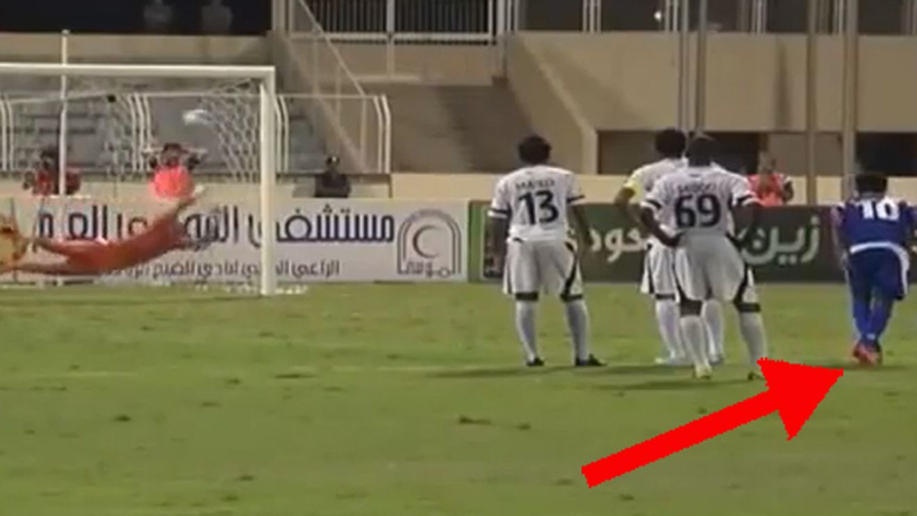 Elton e de neoprit! Adversarii nu pot decât să îl admire: "Pentru el, e mai greu să nu înscrie"** VIDEO - Ultima reușită a "piticului atomic" care nu a primit credit la Steaua