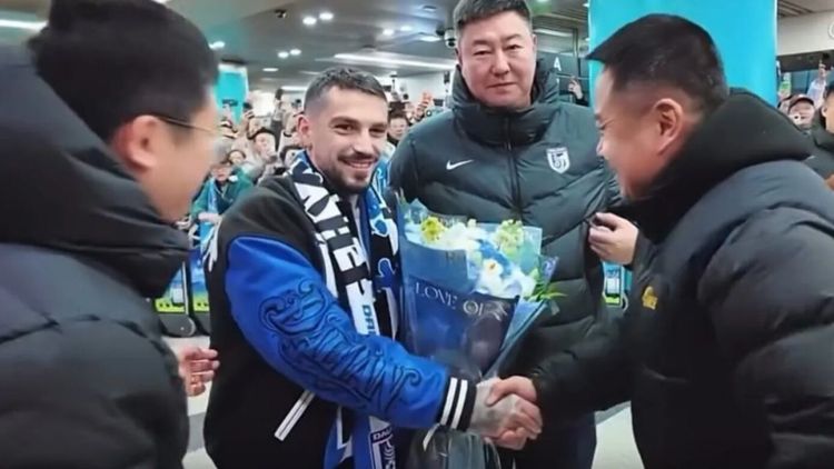 Lovitură de teatru cu transferul lui Nicolae Stanciu în Superliga. Anunțul chinezilor răstoarnă totul: „Cadou”