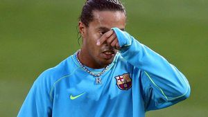 Luis Fernandez îl atacă pe Ronaldinho