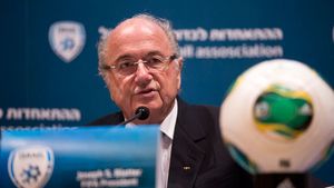 Blatter vrea să schimbe fața fotbalului și să introducă o nouă regulă! Arbitrii nu sunt de acord: "Nu e o soluție reală"