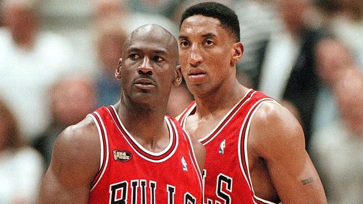 Michael Jordan a pus mâna pe telefon și a intervenit personal! Ce i-a cerut unul dintre cei mai promițători baschetbaliști din America
