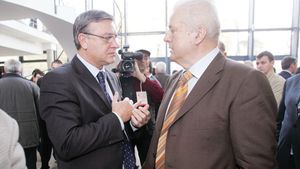 O poveste despre fraude, presiuni politice, interese oculte și o miză concretă!** "Pădureanu l-a făcut șef pe Sandu în ''90"