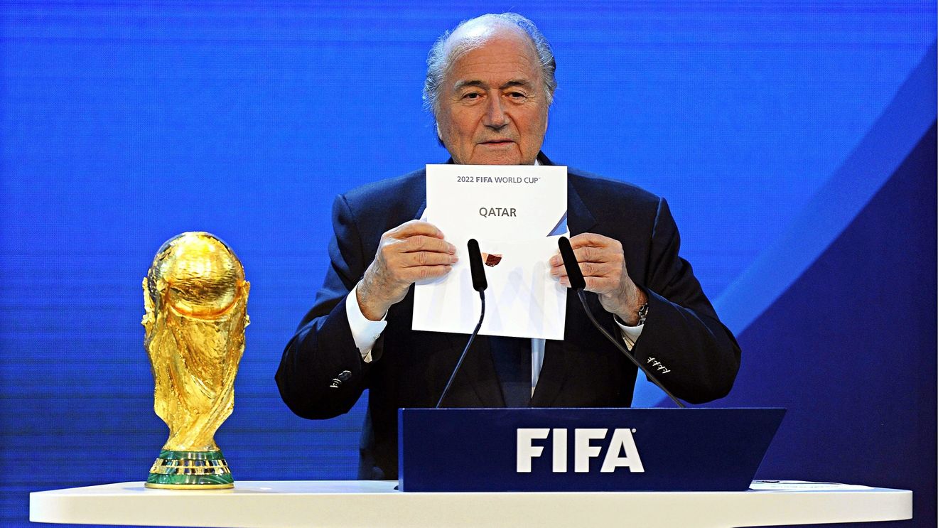 FIFA a deschis o anchetă de corupție și luare de mită împotriva lui Sepp Blatter