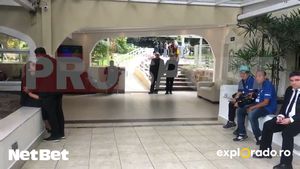 Ce bizar! Extravaganță uluitoare în cimitirul de lux în care este înmormântat Pele: muzeu de mașini de epocă, loc de joacă pentru copii și papagali exotici | VIDEO EXCLUSIV