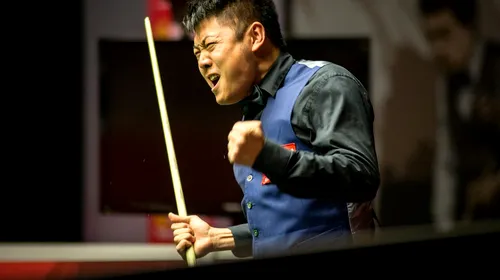 SNOOKER | Liang Wenbo, agonie și extaz în calificările pentru Campionatul Mondial: a reușit break-ul maxim, apoi a ratat bila neagră la 140. Ar fi fost primul jucător din istorie care reușește două break-uri de ‘147’ într-un meci